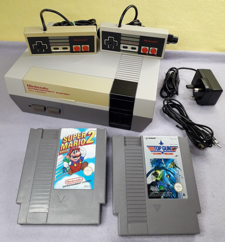 Pacchetto console nintendo nes - pacchetto,
